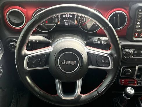 Used 2021 Jeep Wrangler Unlimited Rubicon AWD/4WD image 15