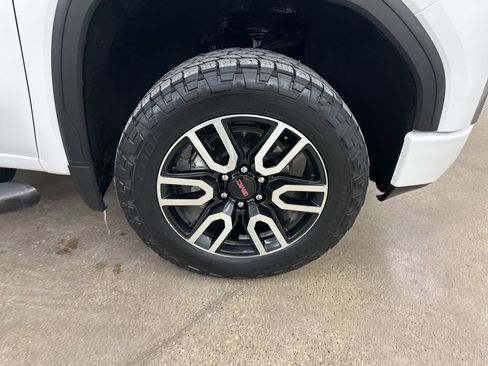 Used 2021 GMC Sierra 1500 AT4 image 14