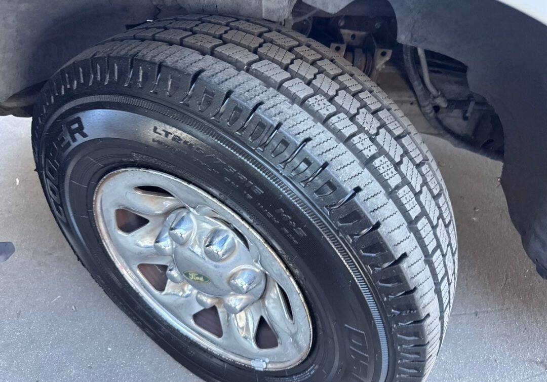 Used 2000 Ford F150 XLT RWD image 9