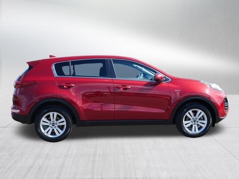 Used 2018 Kia Sportage LX image 8