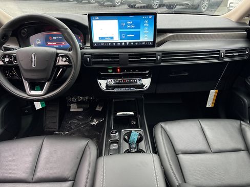 New 2026 Lincoln Corsair Grand Touring AWD/4WD image 30