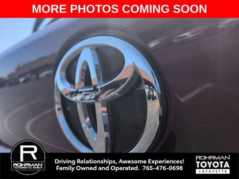 Used 2026 Toyota Sienna XLE FWD image 26