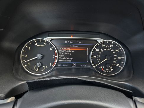 Used 2024 Nissan Altima 2.5 SV FWD image 27