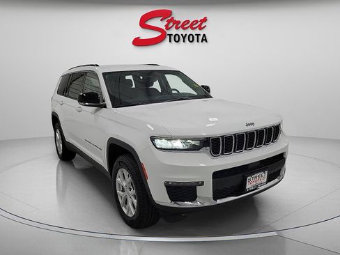 Used 2023 Jeep Grand Cherokee L Limited image 5
