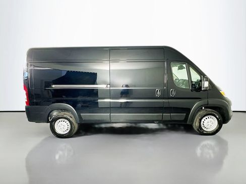 New 2026 RAM ProMaster 2500 w/ Convenience Group FWD image 8