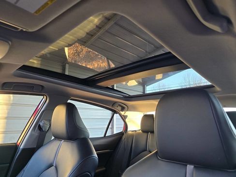 Used 2022 Toyota Camry XSE w/ Navigation Package image 28