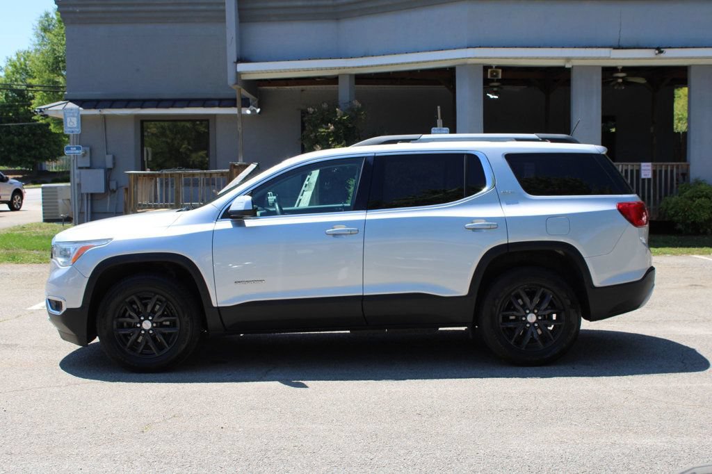 Used 2018 GMC Acadia SLT w/ LPO, Floor Liner Package FWD image 4