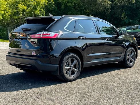 Certified 2022 Ford Edge SEL w/ Sport Appearance Package AWD/4WD image 3