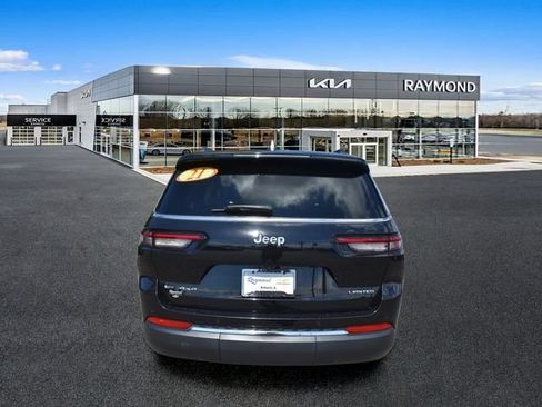 Used 2021 Jeep Grand Cherokee L Limited AWD/4WD image 4