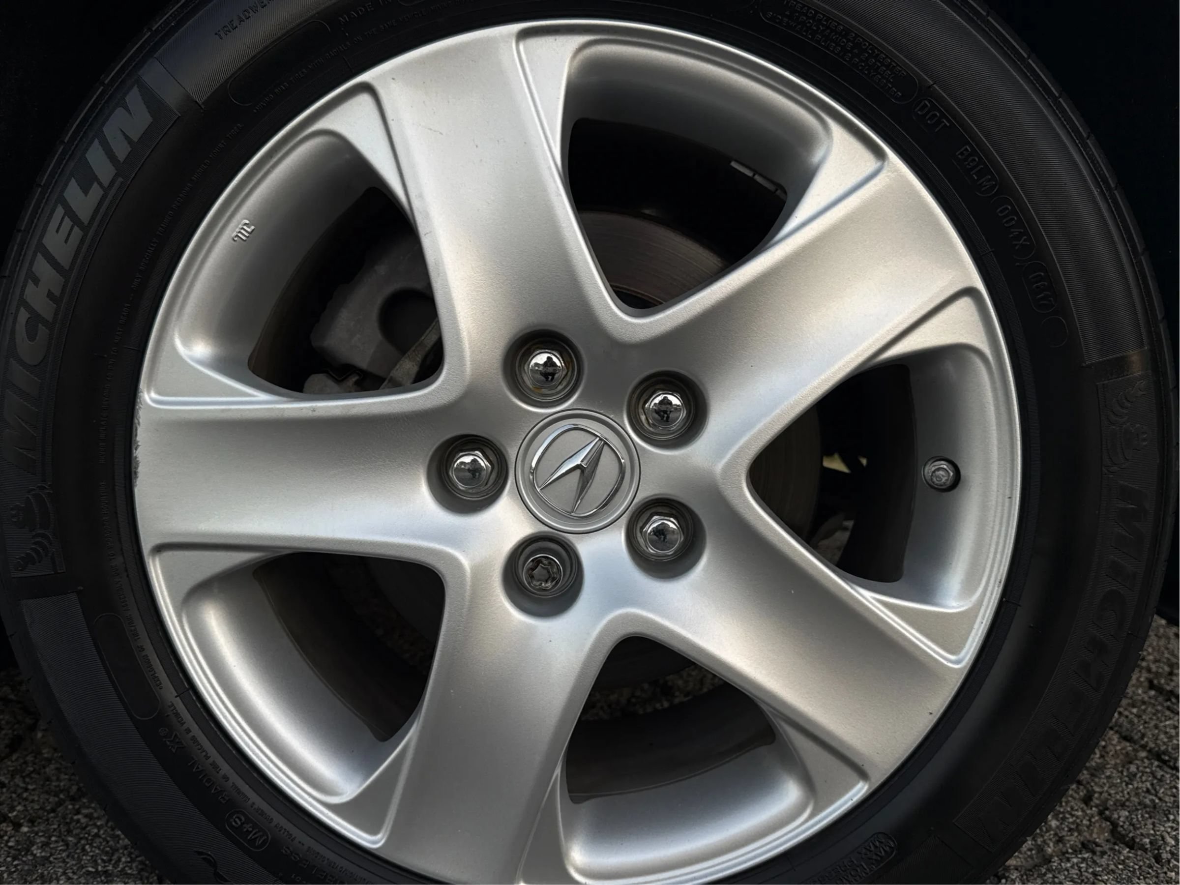 Used 2006 Acura RL AWD/4WD image 40