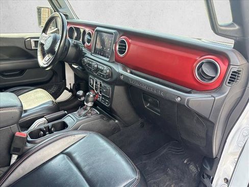 Used 2021 Jeep Wrangler Unlimited Rubicon AWD/4WD image 24