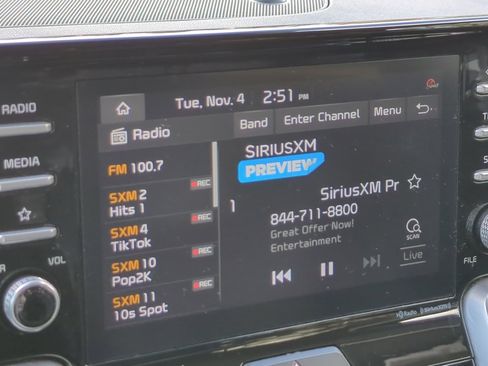 Used 2021 Kia Sorento S image 23