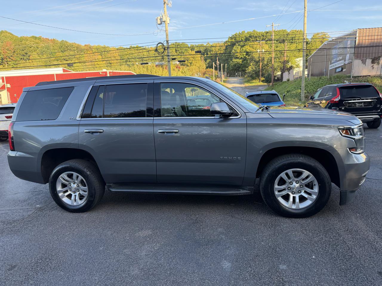 Used 2019 Chevrolet Tahoe LT AWD/4WD image 4