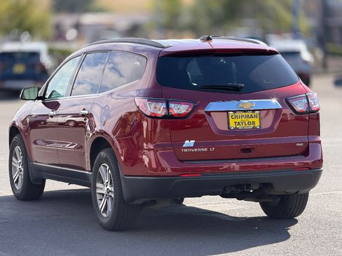 Used 2017 Chevrolet Traverse LT AWD/4WD image 18