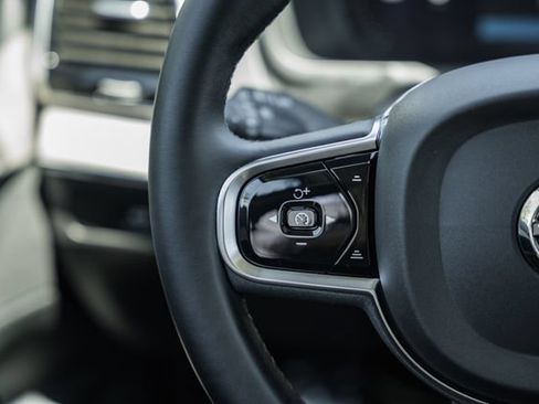 Certified 2024 Volvo XC90 B6 Ultimate AWD/4WD image 30