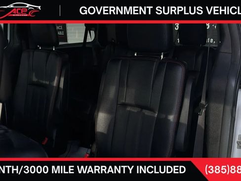 Used 2019 Dodge Grand Caravan GT w/ Safety Sphere Group FWD image 13