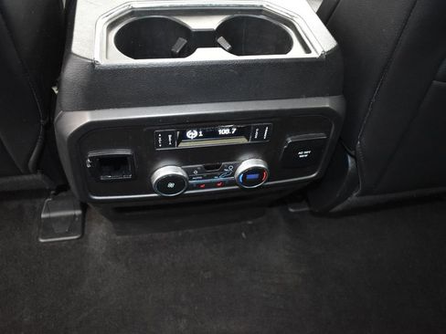 Used 2018 Ford Expedition Limited image 18