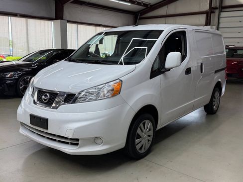 Used 2020 Nissan NV200 SV w/ Back Door Glass Package FWD image 5