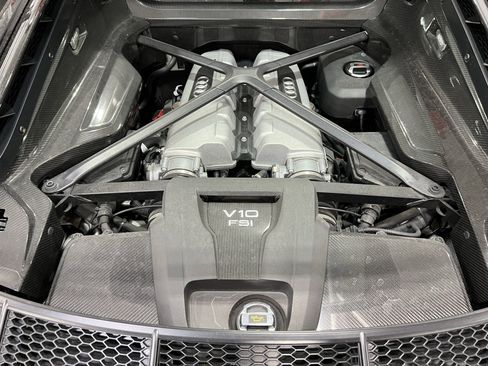 Used 2023 Audi R8 V10 performance w/ R8 Performance Design Package image 36