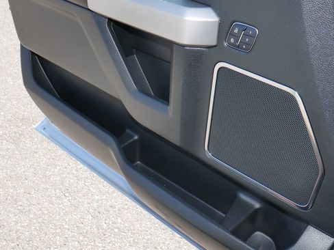 Used 2015 Ford F150 Lariat image 76