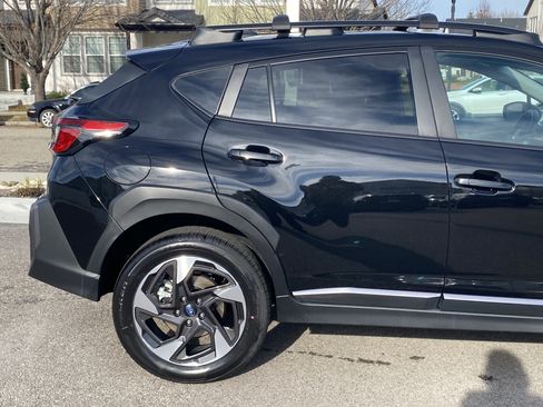 Used 2025 Subaru Crosstrek 2.5i Limited w/ Crosstrek Mirror Package image 6