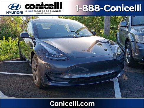 Used 2022 Tesla Model 3 Long Range AWD/4WD image 1