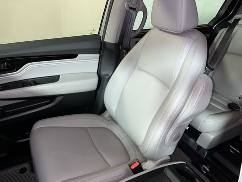 Used 2024 Honda Odyssey Touring image 28