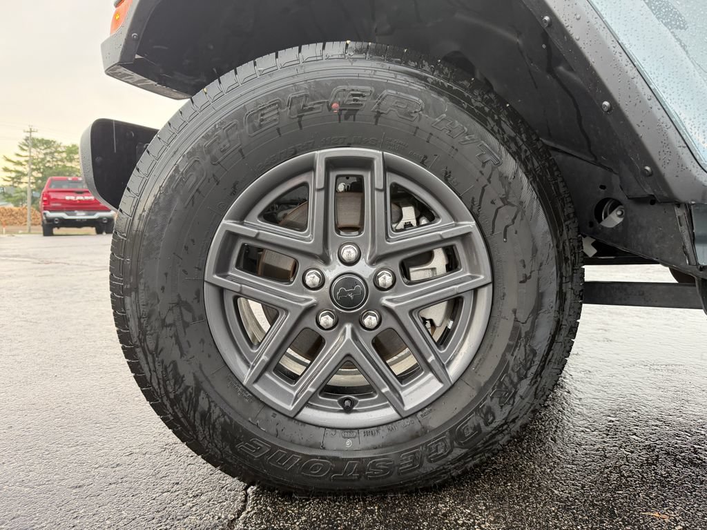 Used 2025 Jeep Gladiator Sport AWD/4WD image 38