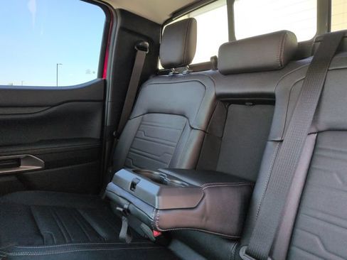 Used 2025 Ford Ranger Lariat w/ FX4 Off-Road Package AWD/4WD image 25