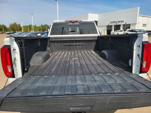 Used 2020 GMC Sierra 3500 Denali w/ Denali Ultimate Package image 9