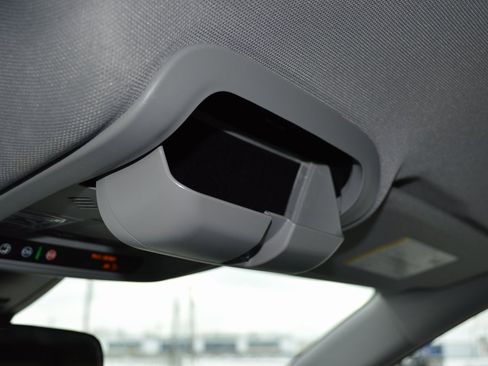 Used 2025 Chevrolet Blazer LT w/ Driver Confidence Package image 37