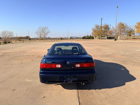 Used 1998 Acura Integra LS image 9