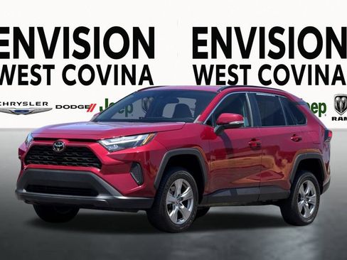 Used 2023 Toyota RAV4 XLE image 7