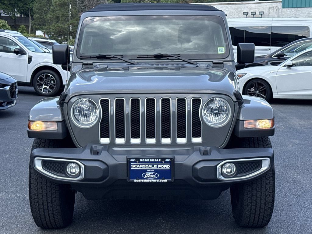 Used 2021 Jeep Wrangler Unlimited Sahara AWD/4WD image 2