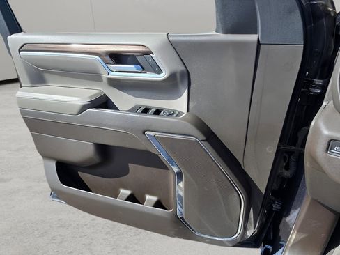 Used 2023 Chevrolet Silverado 1500 LT image 25