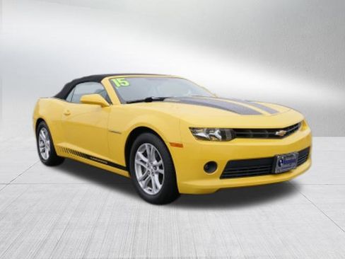 Used 2015 Chevrolet Camaro LT image 9