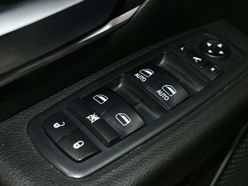 Used 2019 RAM 1500 Big Horn image 42