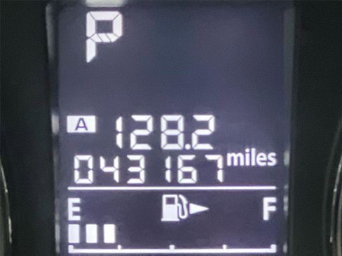 Used 2016 Subaru Forester 2.5i Touring w/ Eyesight & Navigation System image 15