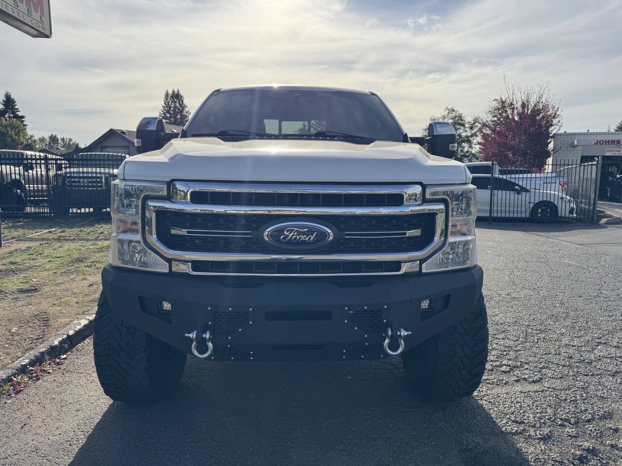 Used 2020 Ford F250 Lariat w/ Lariat Value Package AWD/4WD image 4