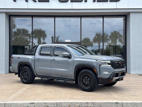 Used 2023 Nissan Frontier Pro-X w/ Pro-X Premium Package RWD image 9