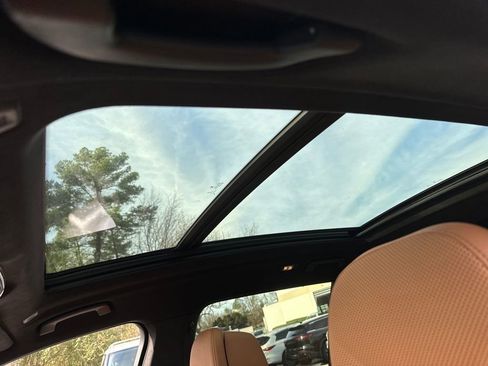 Used 2023 BMW X7 xDrive40i w/ M Sport Package image 8