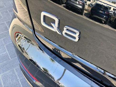 Used 2023 Audi Q8 Premium Plus w/ Premium Plus Package AWD/4WD image 8