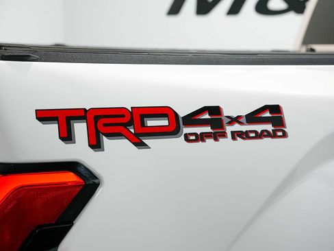Used 2022 Toyota Tundra SR5 w/ TRD Off-Road Premium Package AWD/4WD image 14