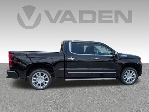 New 2026 Chevrolet Silverado 1500 High Country AWD/4WD image 22