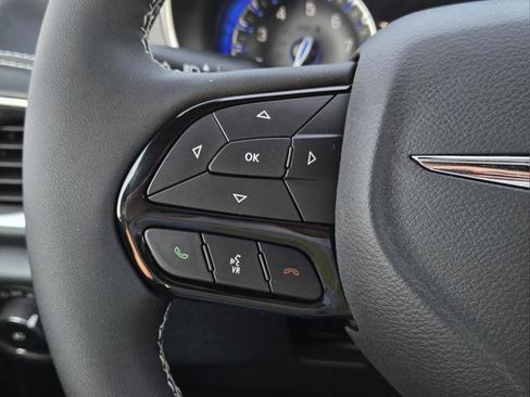 New 2026 Chrysler Pacifica Limited w/ S Appearance Package image 11