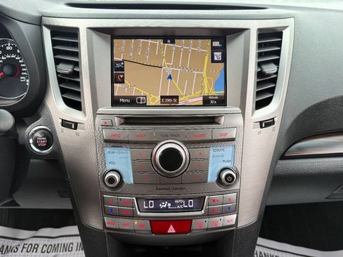Used 2013 Subaru Outback 3.6R Limited w/ Special Appearance Pkg AWD/4WD image 16