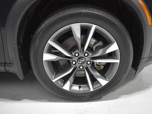 Used 2023 INFINITI QX60 Luxe image 10