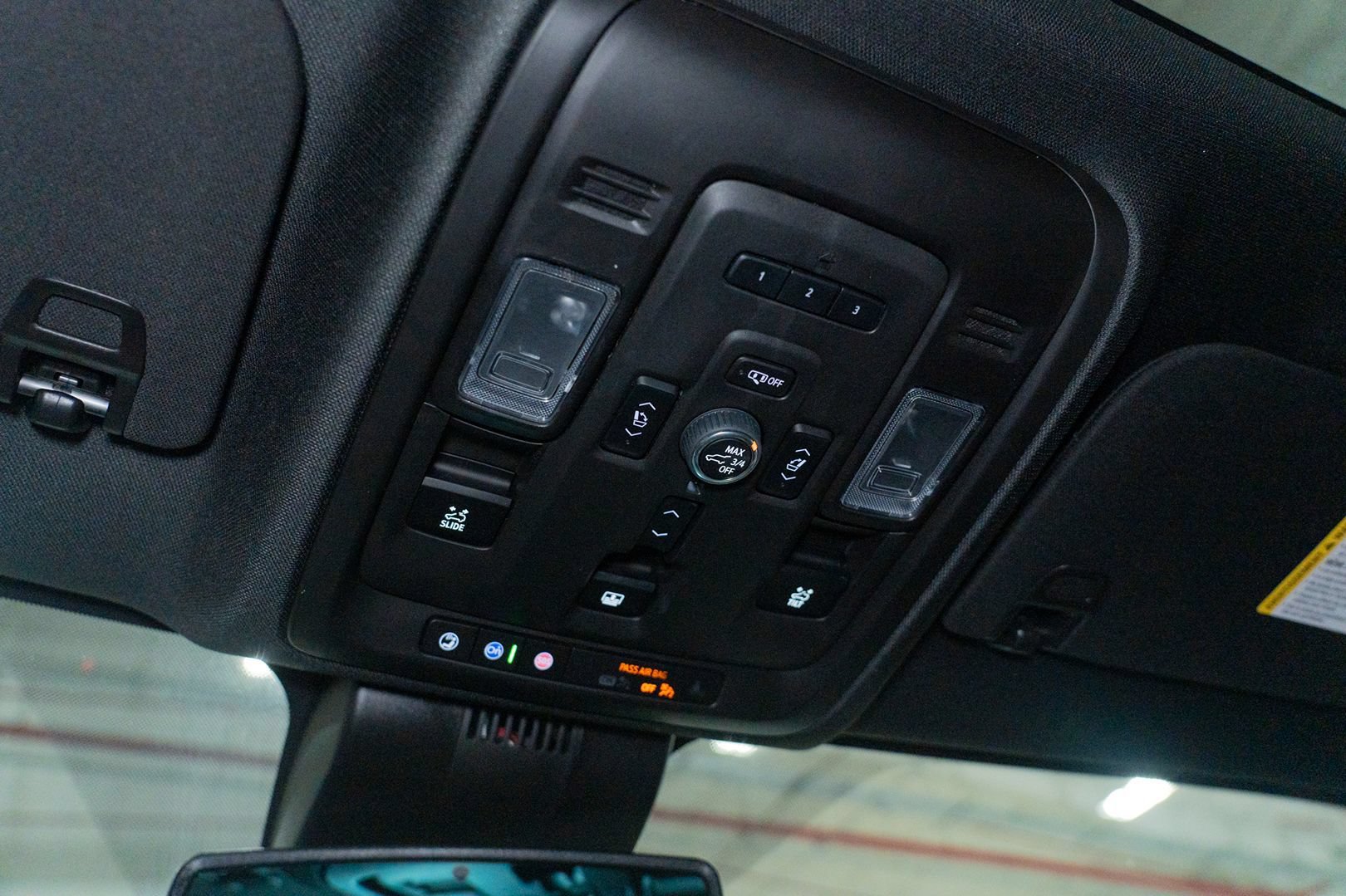 Used 2024 GMC Yukon Denali AWD/4WD image 63