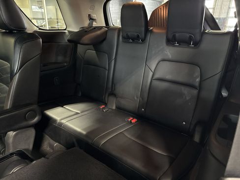 Certified 2023 Nissan Pathfinder Platinum AWD/4WD image 32