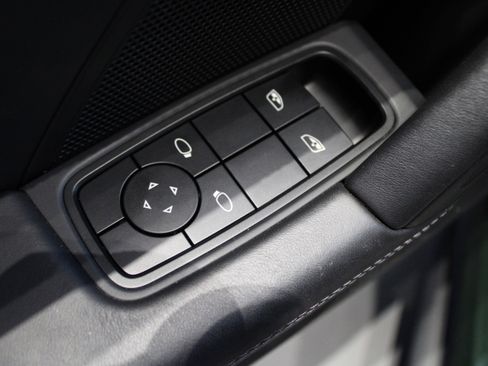 Used 2022 Porsche 911 GT3 image 31